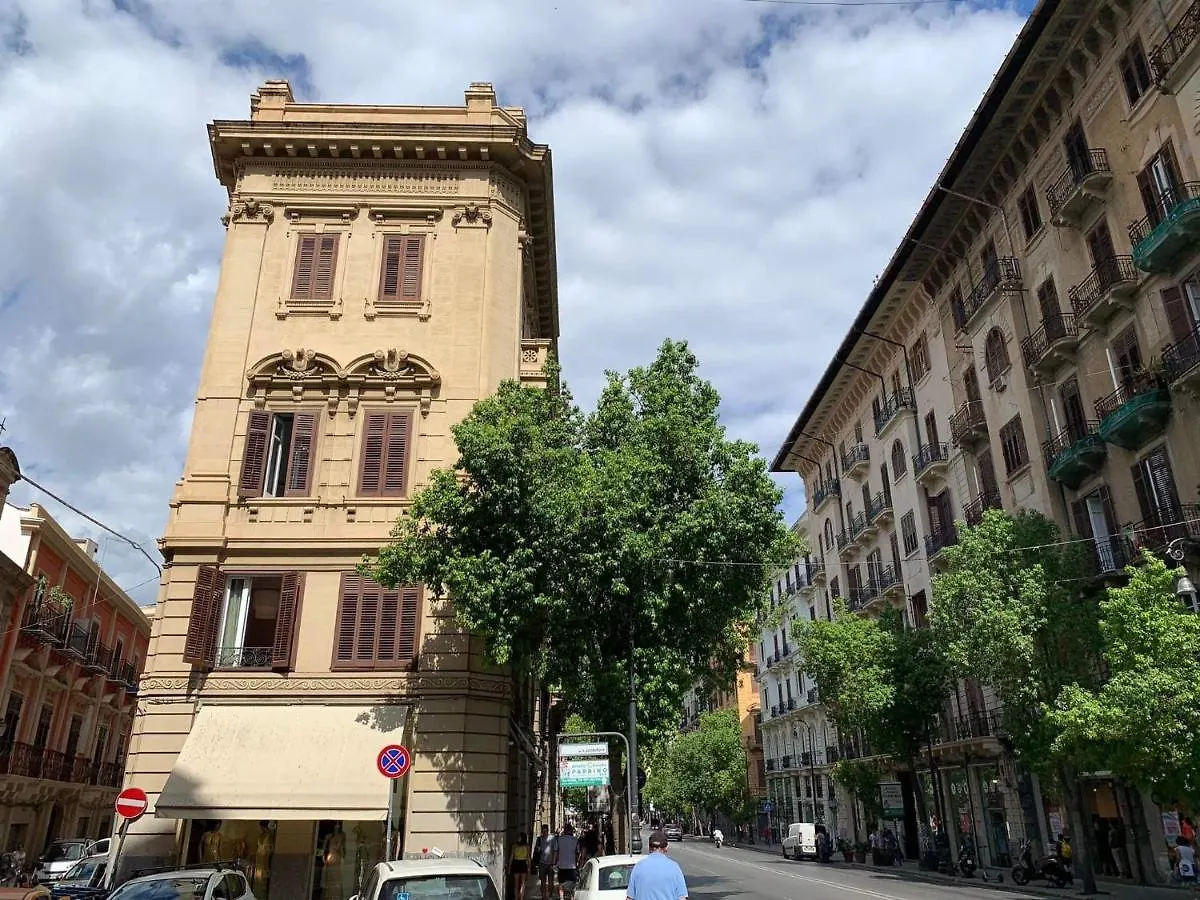 Due Cani Apartment Palermo 0*,